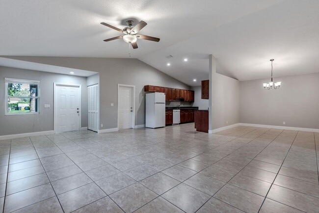 Photo - 1025 Staghorn St Townhome