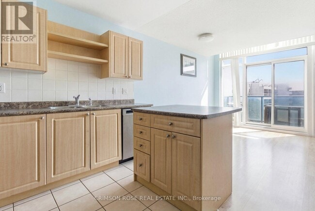 Photo - 600 Fleet St Unité 823