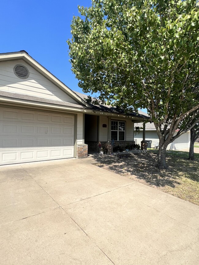 Photo - 3933 Tranquil Path Dr