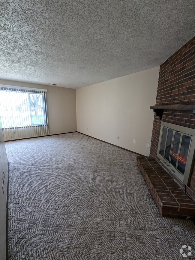 Building Photo - 729 11th Ave Unit 725 Rental