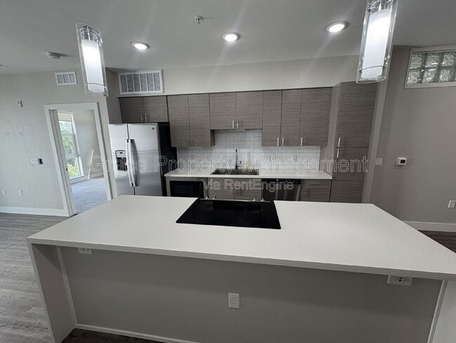 Photo - 3500 S Corona St