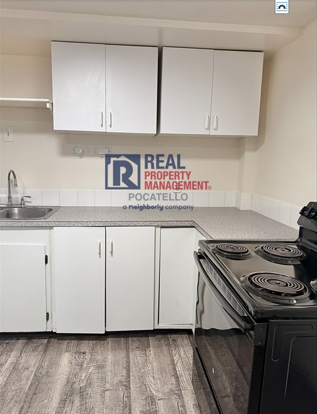 Photo - 625 El Rancho Blvd Unit 625 El Rancho Downstairs