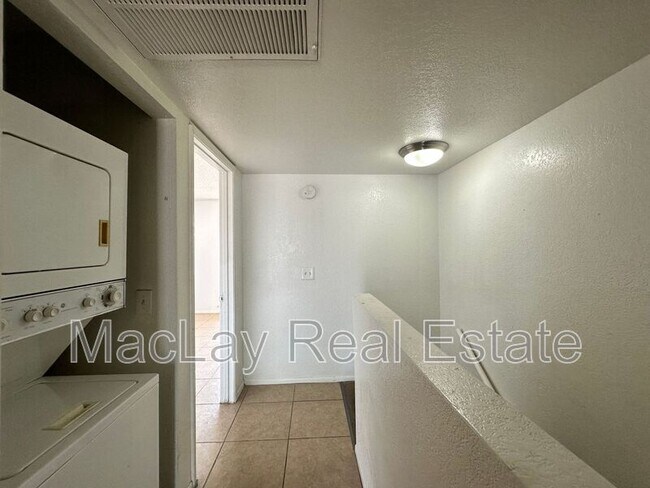 Photo - 2801 E Monte Cristo Ave