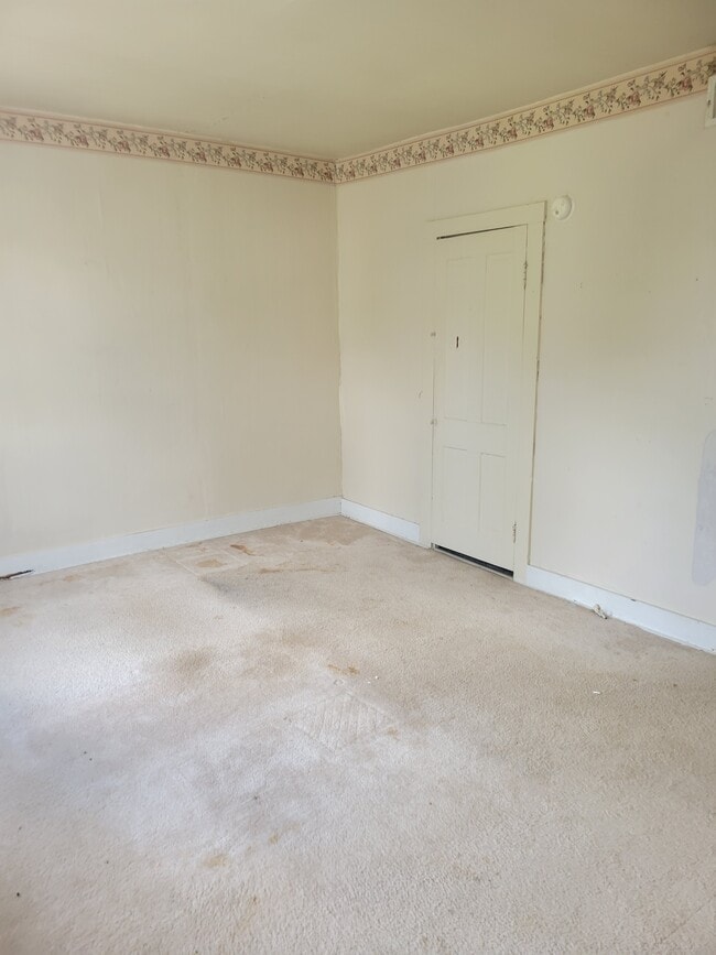 Building Photo - 605 Indiana Ave Unit 605 1/2