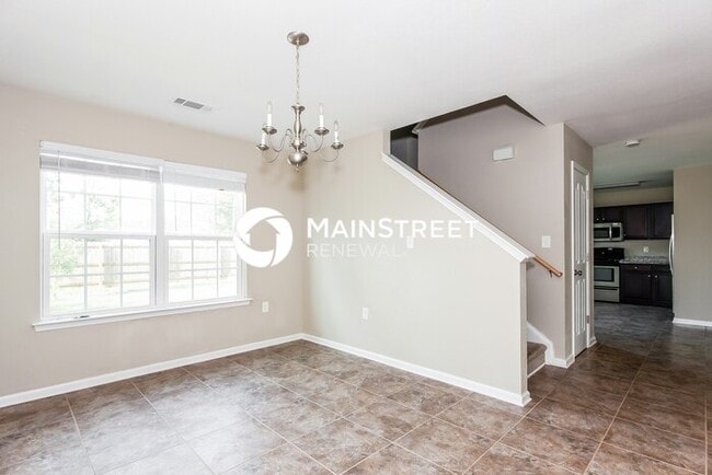 Photo - 4 Bedroom Pet-Friendly Home in Monroe, NC with Main Street Renewal