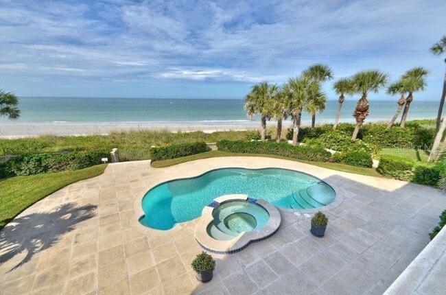 220 Gulf Blvd
