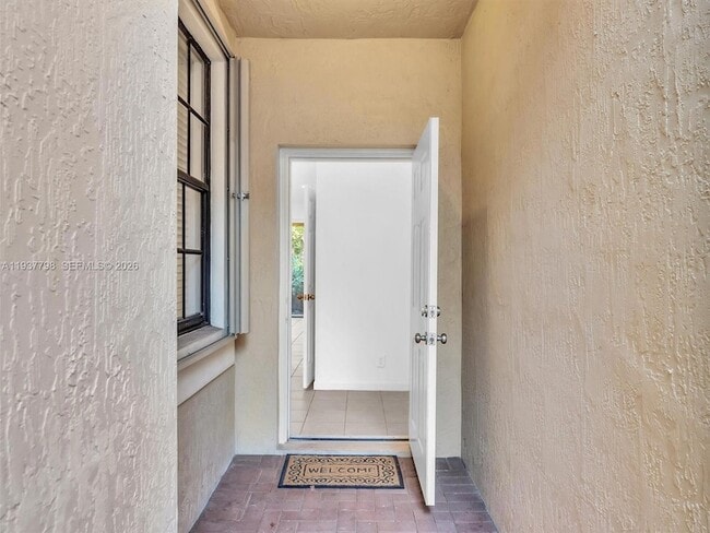 Photo - 3873 Tree Top Dr