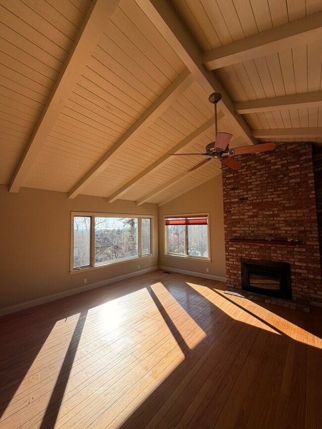 Photo - 242 Sandringham Rd