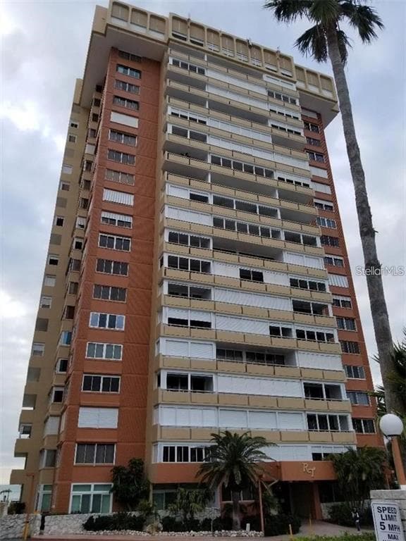 Building Photo - 17920 Gulf Blvd Unit 1408