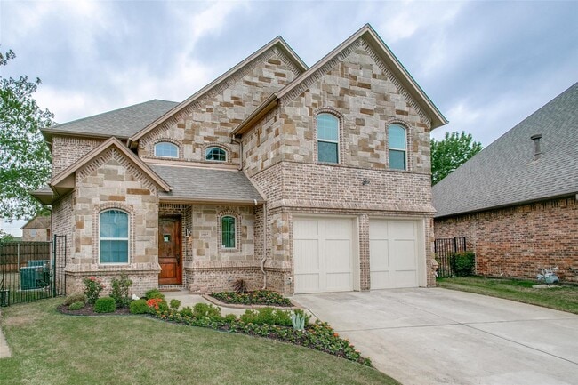 Photo - 1805 Castle Ct