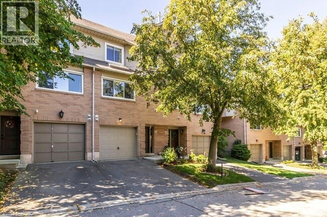 Photo - 26 Moss Blvd