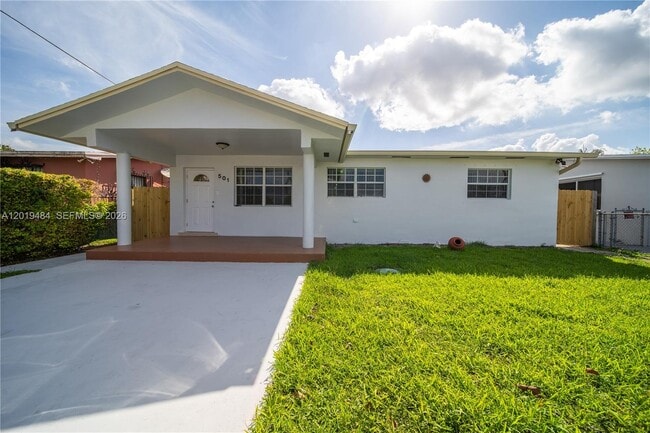 Building Photo - 501 SW 120th Ave