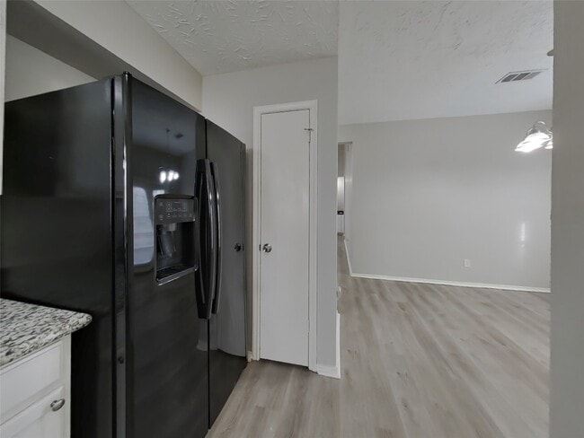 Photo - 15243 Bedford Glen Dr