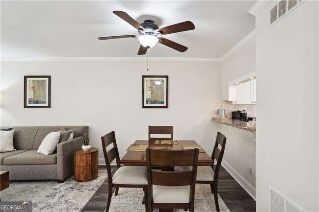 Photo - 1820 Cumberland Valley Pl SE