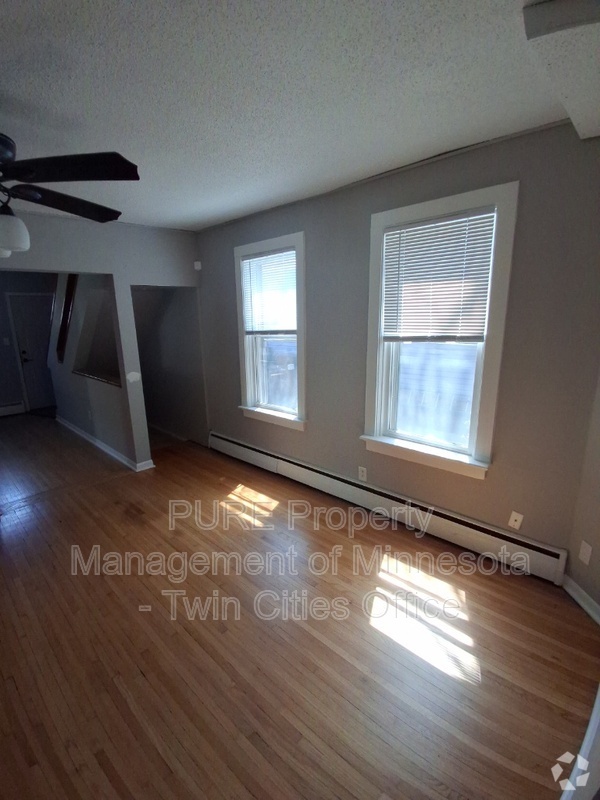 Building Photo - 1212 Sibley St Unit 1 Rental