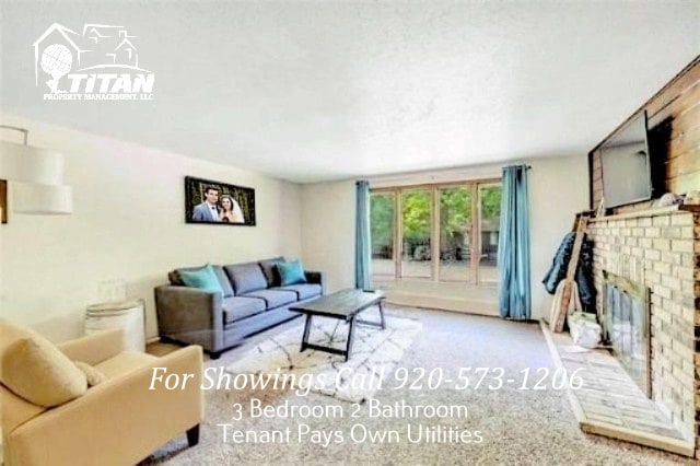 2556 Woodridge Ln