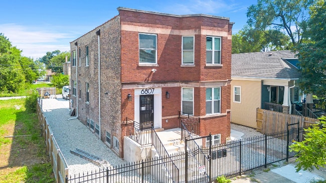 Photo - 6807 S Paulina St Unit Apt 1