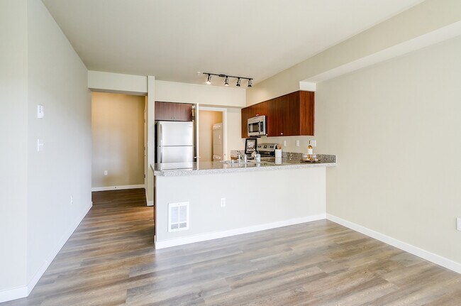 Photo - The Broadway Building