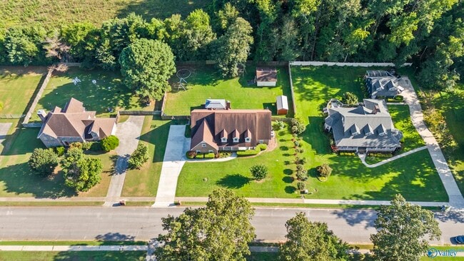 Photo - 122 Navaho Trail