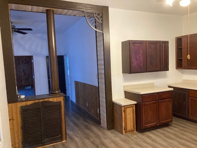 kit-dining - 907 Clinton St