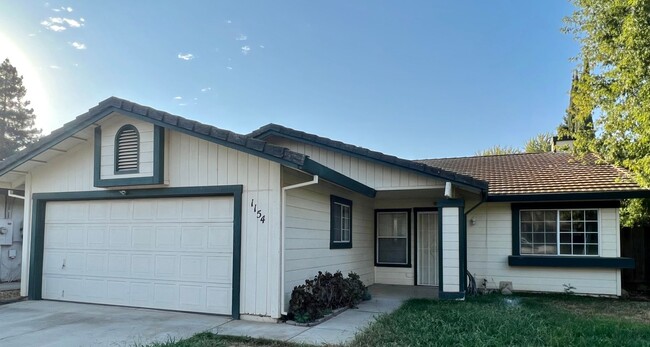 Merced: $2200 4 bed 2 bath single story ho... - Merced: $2200 4 bed 2 bath single story ho... House