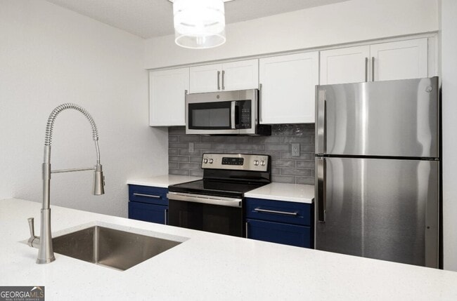 6873 Peachtree Blvd Unit 75-112