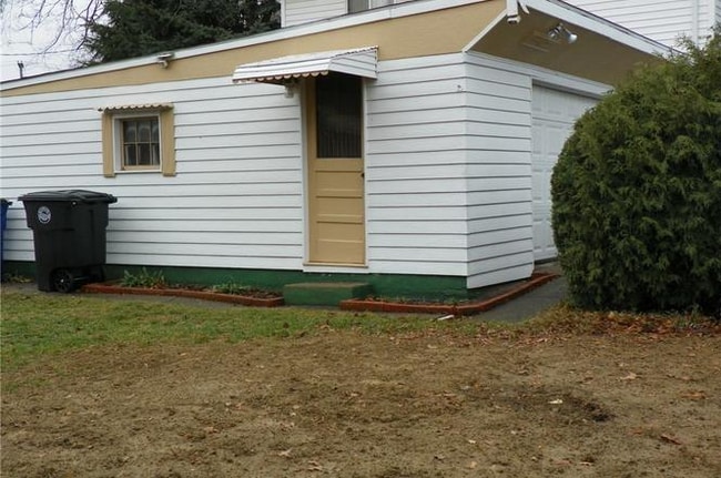 Photo - 4360 W 150th St