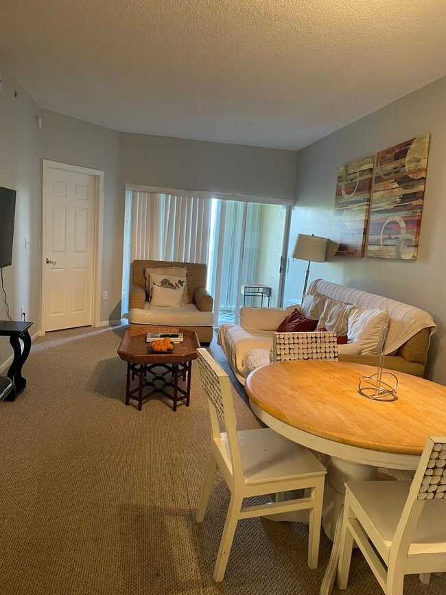 Photo - 2060 Greenview Shores Blvd Unit 319