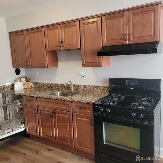 Photo - 1617 Raspberry Ct