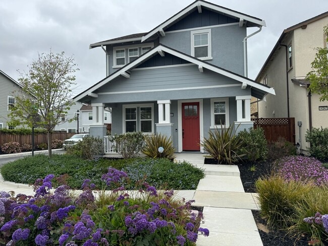 Photo - Wonderful Two Story 3 Bedroom Home Located in East Garrison