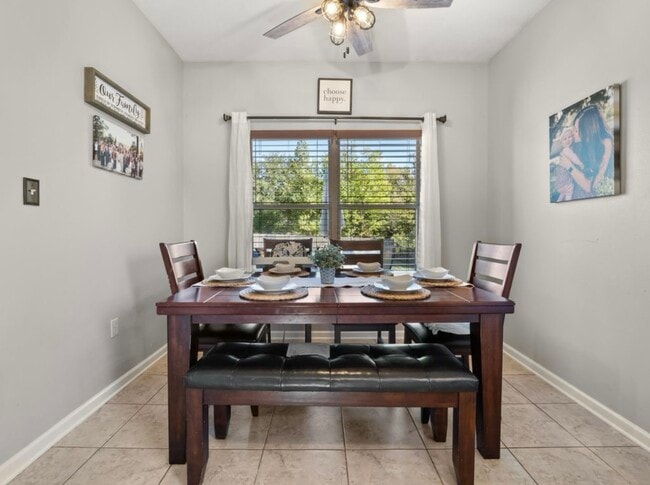 Dining room(attached to kitchen) - 1708 Brookhaven St