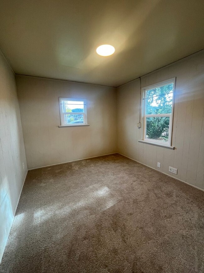 Photo - 3-Bedroom 2-Bathroom home in Cottage Grove