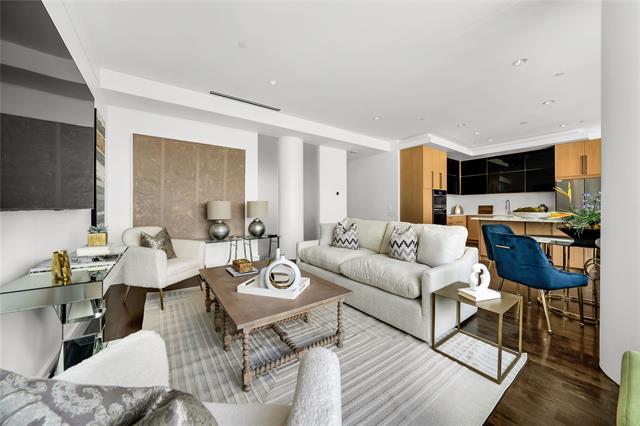 Photo - 2408 Victory Park Ln Unit 832