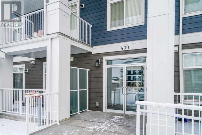 Photo - 400-400 Auburn Meadows Common SE