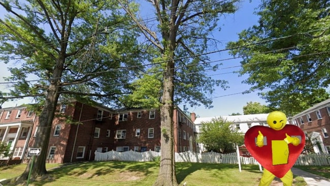 Williams Court Apartment