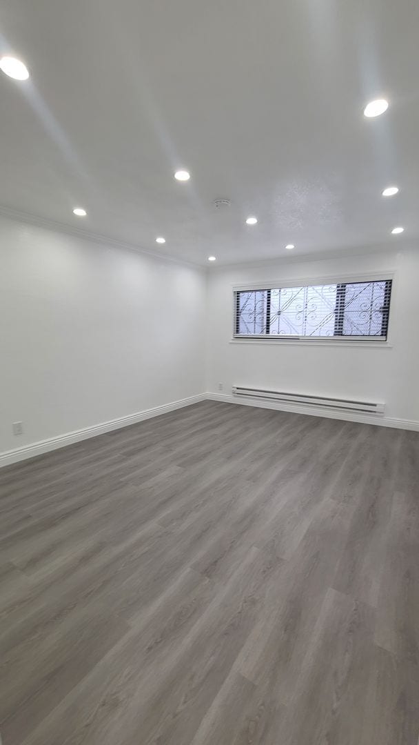 Photo - Full of light well located updated apt in Glen Park. Gustavo Lopez AMSI