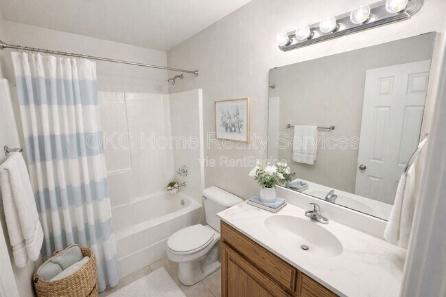 Photo - 2424 NW 161st St