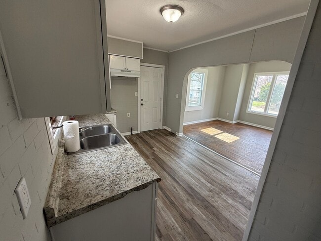 Photo - 3 BDRM HOUSE FOR RENT