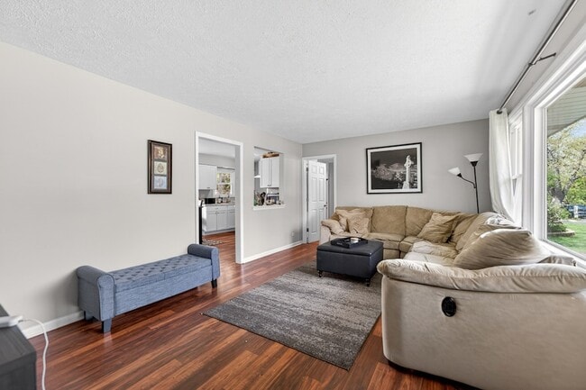 Photo - 33356 N Sears Blvd