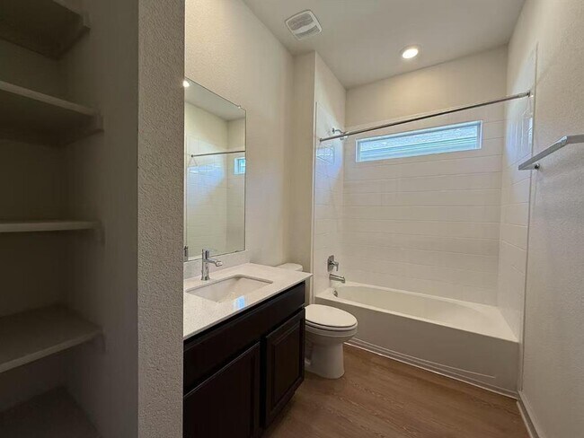 Photo - 605 W South St Unit 31