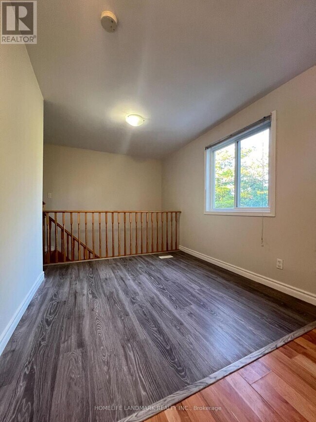 Photo - 24 Eldora Ave