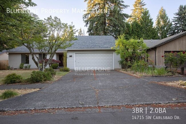 Building Photo - 14715 SW Carlsbad Dr