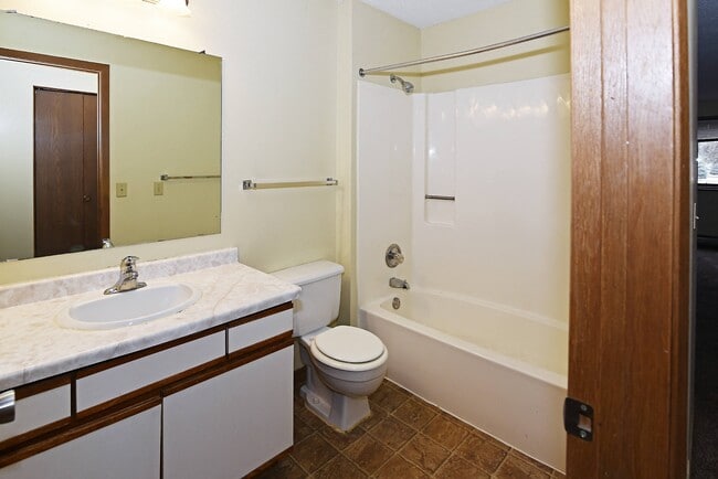 Jacobs Square Apartments