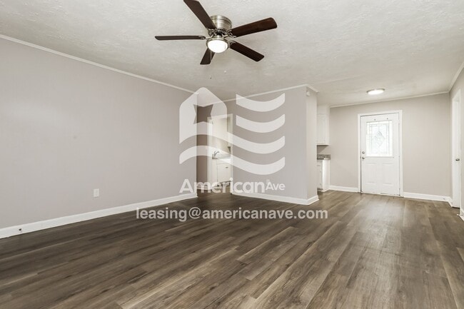 Photo - 827 Oak Ridge Dr