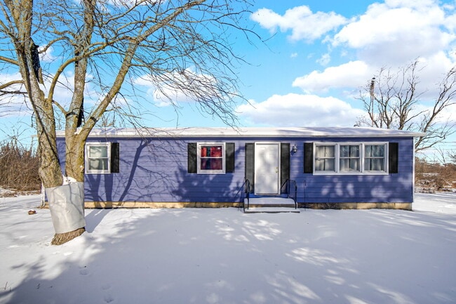 Building Photo - 2322 W Loves Ln