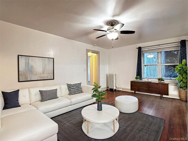 Photo - 153 Fifth Ave Unit 6