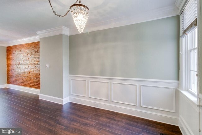 Photo - 318 W Grant St