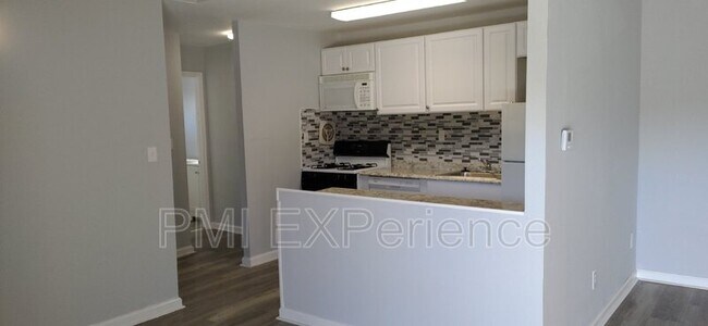 Photo - 7617 Fontainebleau Dr Unit #2145