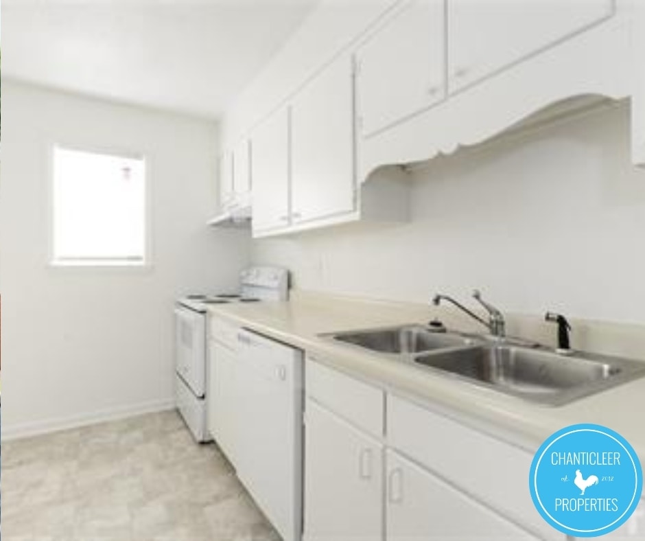 Photo - 303 Ashley Forest Rd (Chapel Hill, NC)