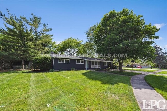 804 Village Trail